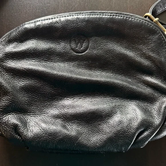 Wanderers Travel Co Beatrice Crossbody Black Leather - Picture 10 of 12